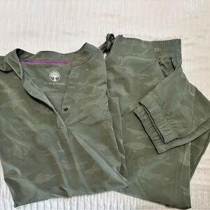 Healing Hands Olive Camo Scrub Set